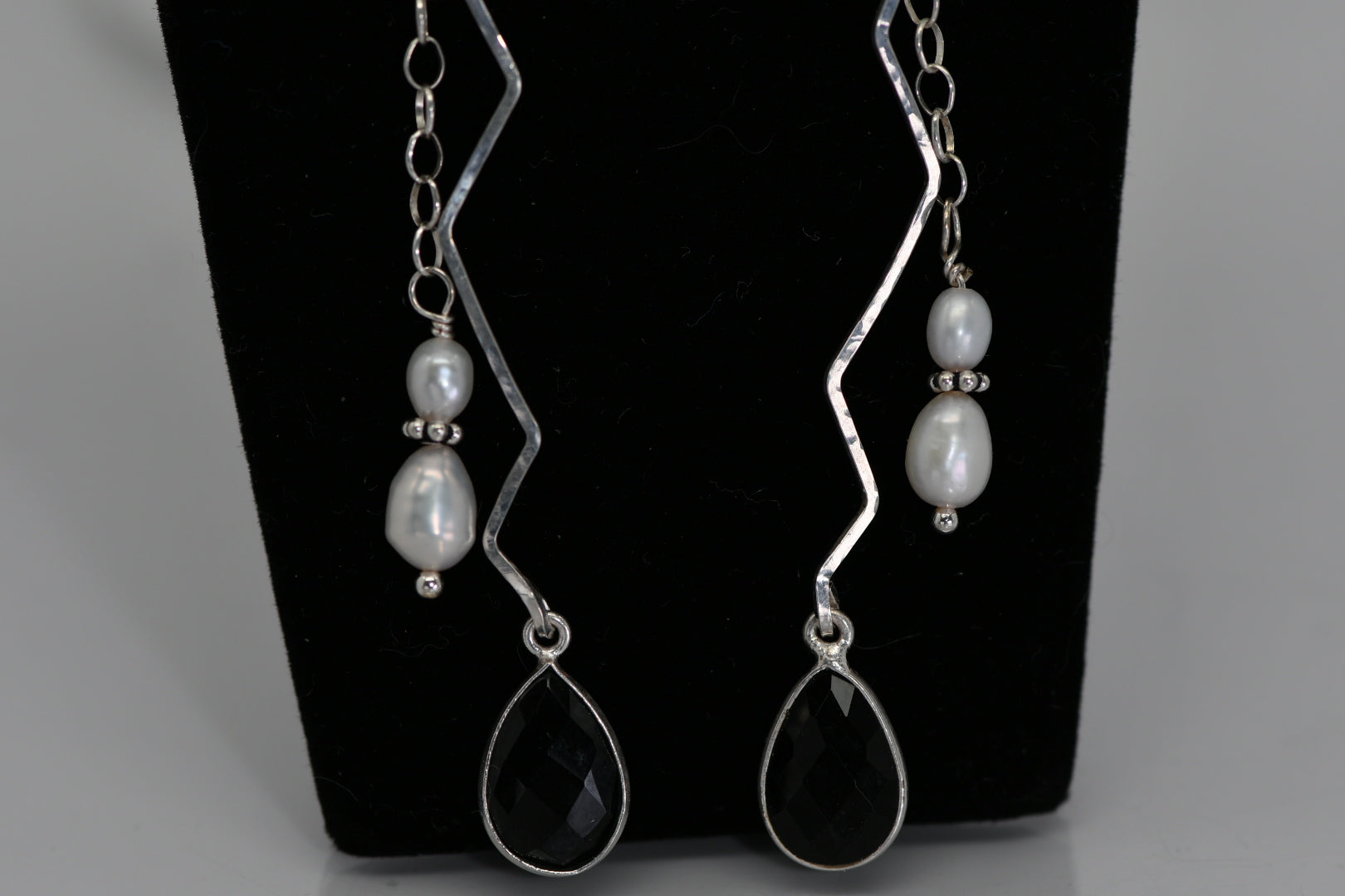 Hammered sterling silver earrings with pearls and black faceted crystal