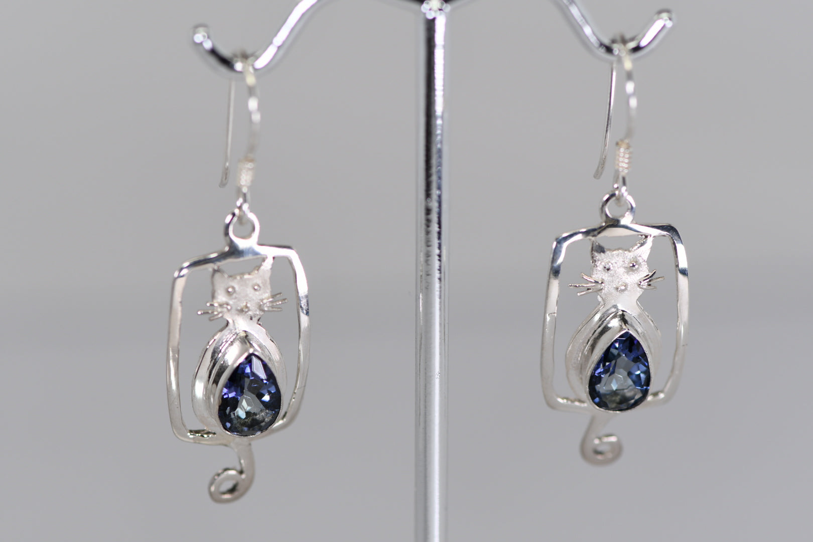 Cat earrings with Blue Quartz, Green Quartz or Amethyst